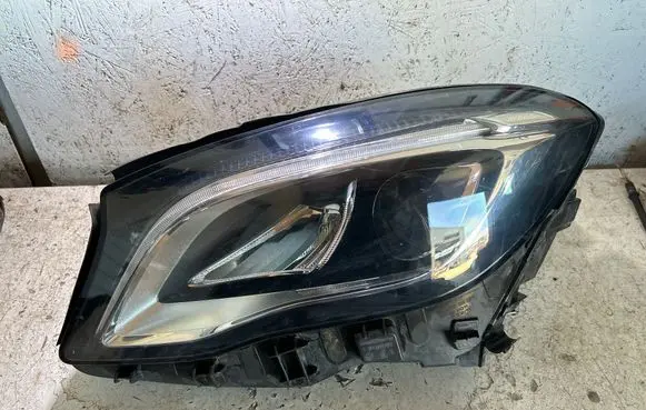 Mercedes-Benz GLA W156 Headlight/headlamp A1569066900 ZGS0005 LE15A6360