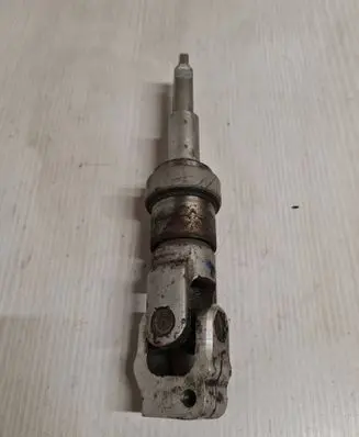 Volvo V70 Steering column universal joint
