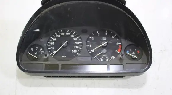 BMW 5 E39 Speedometer (instrument cluster)