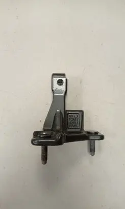 Mercedes-Benz GLC C253 Front door upper hinge X2531704