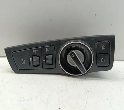 Hyundai i40 Light switch 933003Z970