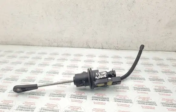Audi A4 S4 B8 8K Clutch master cylinder 8K1721401A