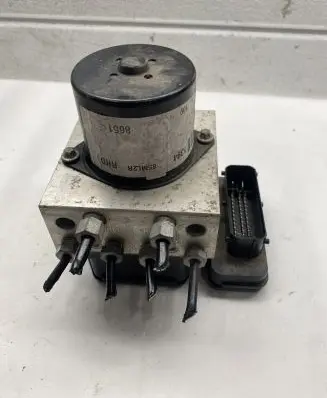 Opel Insignia A ABS Pump 13328651