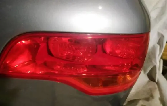 Audi Q7 4L Tailgate rear/tail lights