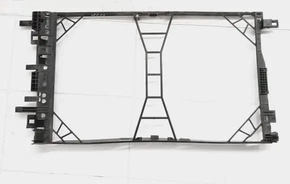 Opel Insignia A Radiator trim 13241736