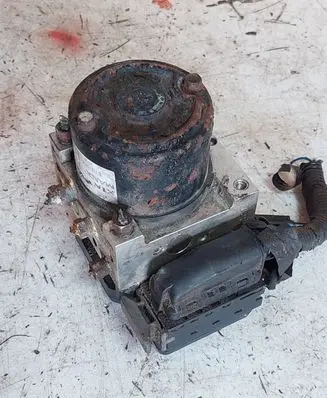 KIA Carens I ABS Pump