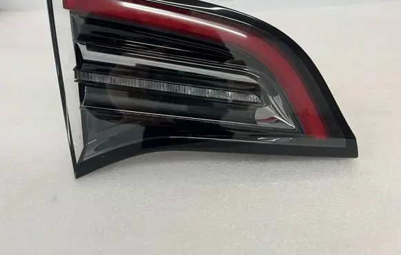 Tesla Model 3 Tailgate rear/tail lights 150208800B 1502088 2SD2715015342