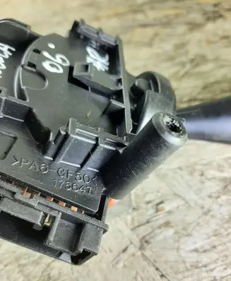 Toyota Corolla E120 E130 Wiper control stalk 173647