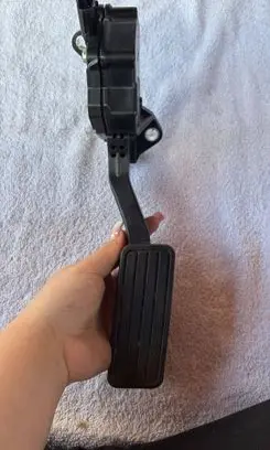 Subaru Outback Accelerator throttle pedal 36010AG140