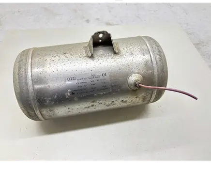 Audi A8 S8 D3 4E Vacuum air tank 4E0616203