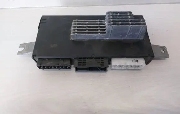 BMW 7 E38 Light module LCM 61358370875 109110