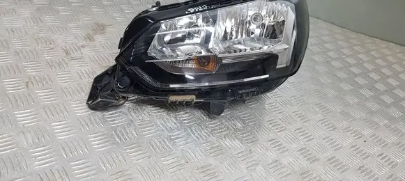 Peugeot 208 I Headlight/headlamp 90174682 9823194080 9017468200C2