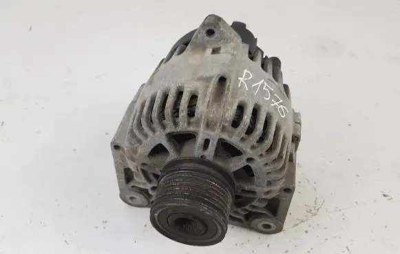 Renault Megane II Generator/alternator 8200386806