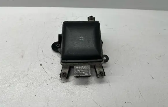 Volkswagen Touareg II Blind spot module 7P6907566