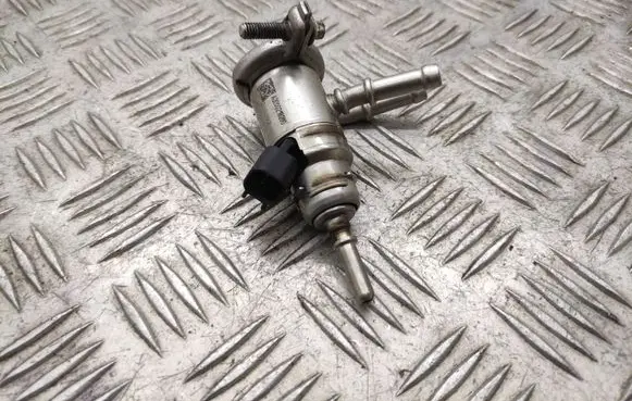 Peugeot 308 AdBlue injector 9842811780