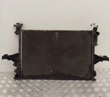 Volvo V70 Coolant radiator 30714047 08109322