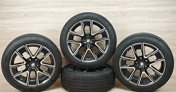 BMW 4 G22 G23 G24 G26 R18 alloy rim 8747286
