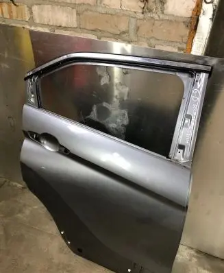 Mitsubishi Eclipse Cross Rear door