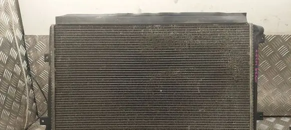 Volkswagen Jetta V Coolant radiator 1K0121251AM