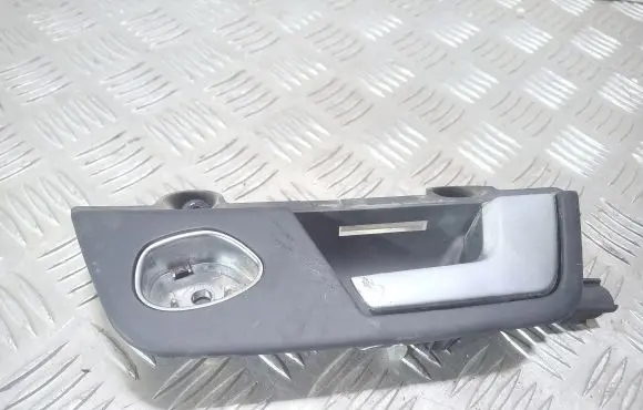 Audi A4 S4 B6 8E 8H Rear door interior handle 8E0839020