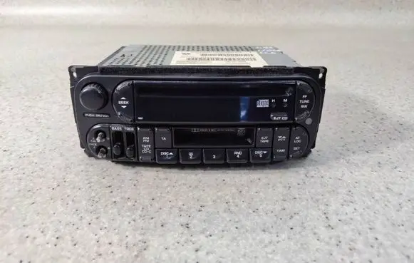 Chrysler Grand Voyager IV Radio/CD/DVD/GPS head unit P56038585AL TCCAA2331A1292
