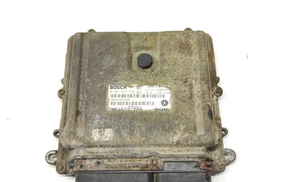 Chrysler Voyager Engine control unit/module 1039S24362 P05187070AH 0281013530