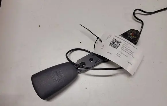 Saab 9-3 Ver2 Front seatbelt buckle 5203229