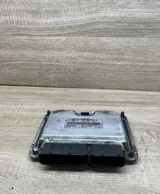 Volkswagen Golf IV Engine control unit/module 038906019AT 0281010974