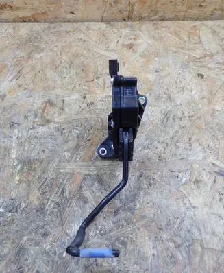 Lexus IS III XE30 Accelerator throttle pedal 7811030170