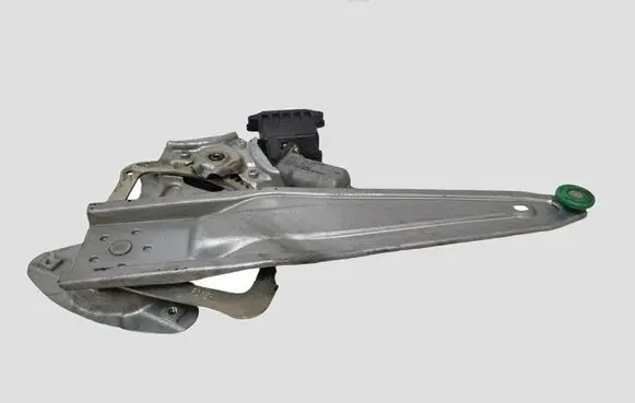Toyota Avensis T270 Rear door window regulator with motor 8570202020 961919100