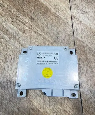 Mercedes-Benz E W211 Phone control unit/module A2118205885