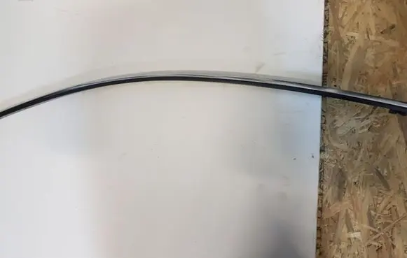 Lexus IS 220D-250-350 Front door trim (molding)