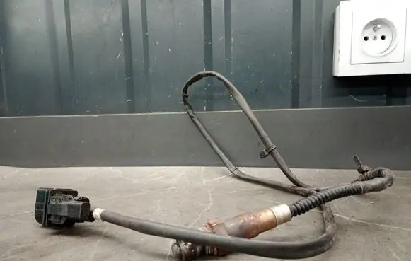 Audi A4 S4 B6 8E 8H Lambda probe sensor 106207