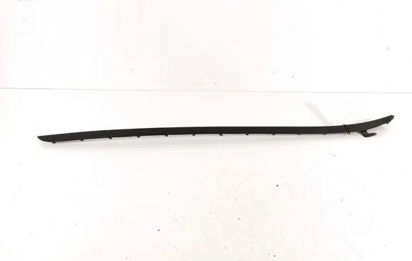 BMW 2 F46 Windshield trim 7331508