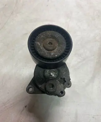 Mercedes-Benz E W210 Generator/alternator belt tensioner 6112000570