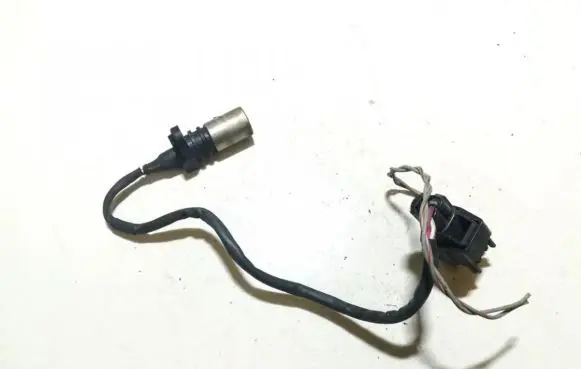 Volvo S80 Crankshaft position sensor 1275599 029600-0650