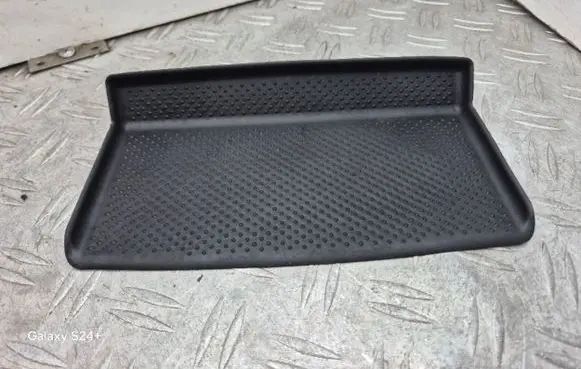 Skoda Octavia Mk2 (1Z) Panel drawer/shelf pad 1Z0857938B
