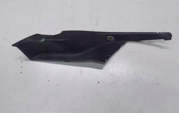 Mazda CX-7 Windshield trim EH1651PB1