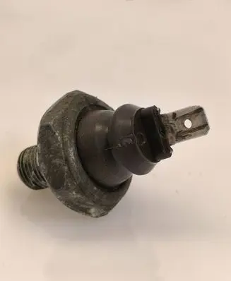 Volkswagen Transporter - Caravelle T4 Coolant temperature sensor 056919081C