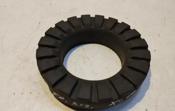 Volvo XC60 Rear coil spring rubber mount 6G915599