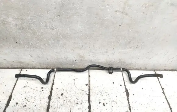 Nissan Juke I F15 Front anti-roll bar/sway bar