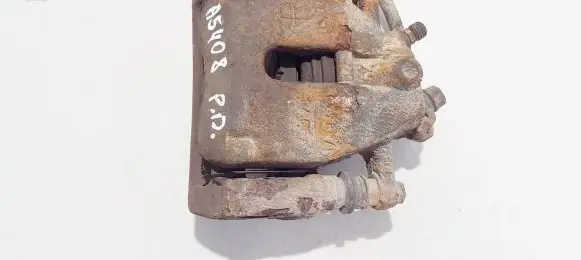 Suzuki Swift I Front brake caliper