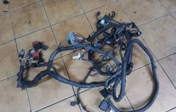 Volvo V50 Engine installation wiring loom 31296668 D31296668 D31296668004