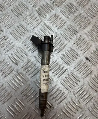 BMW 3 E90 E91 Fuel injector 7797877 779787704 3H8M3NG