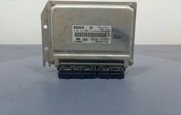 Hyundai Santa Fe Engine control unit/module ECU 39101-27253