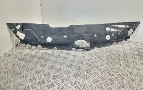 Toyota Corolla Verso E121 Radiator trim 532890F010