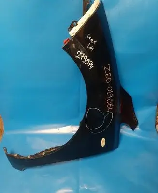 Nissan Leaf I (ZE0) Fender 631013NF0A