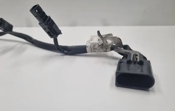 Mercedes-Benz Sprinter W906 Plug wire A6511501333