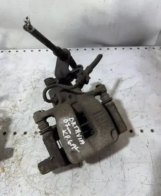 Skoda Octavia Mk2 (1Z) Rear brake caliper