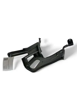 Audi A6 S6 C8 4K Fender mounting bracket 4K0821131